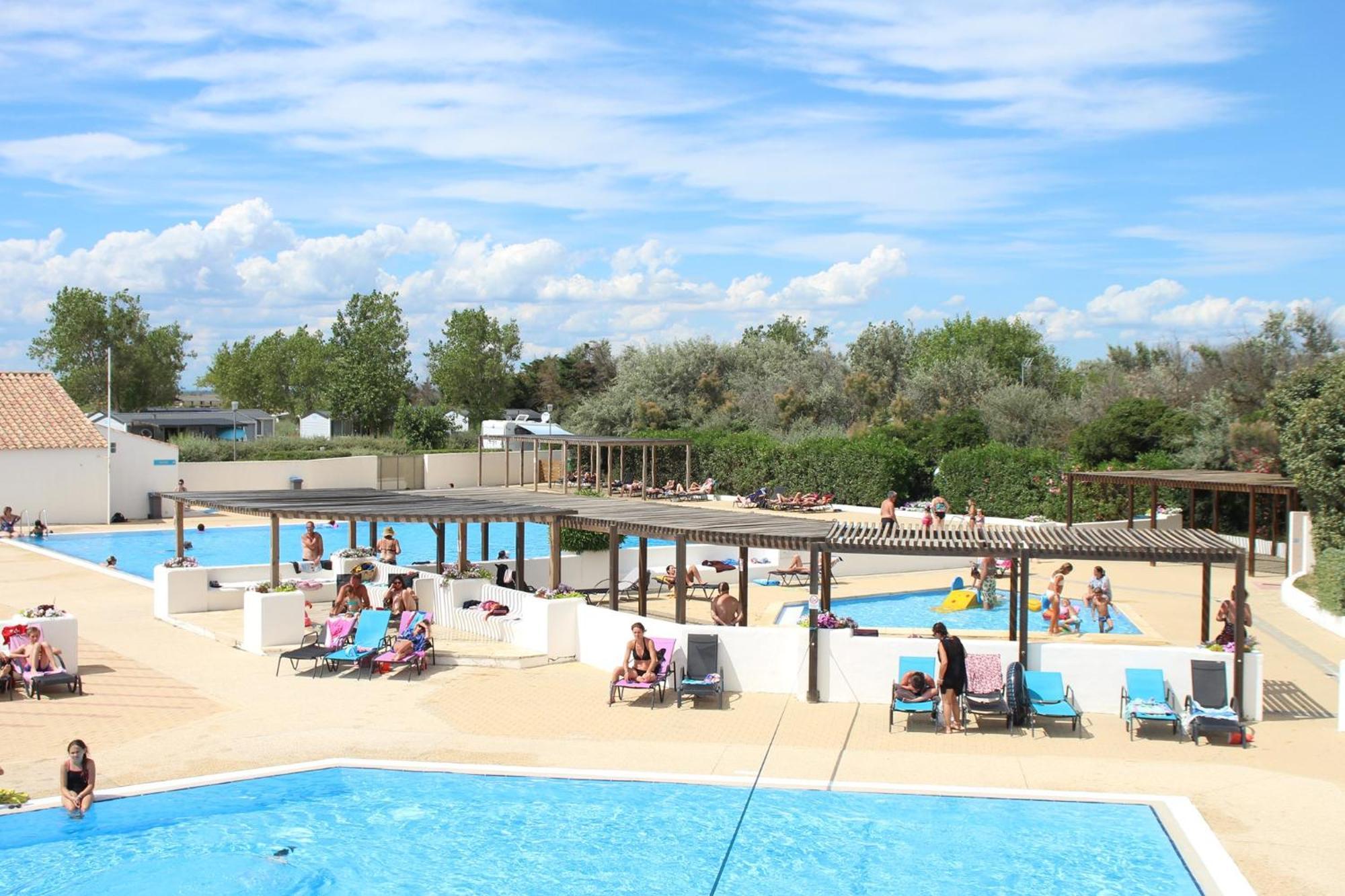 Camping La Brise De Camargue Saintes-Maries-de-la-Mer Dış mekan fotoğraf